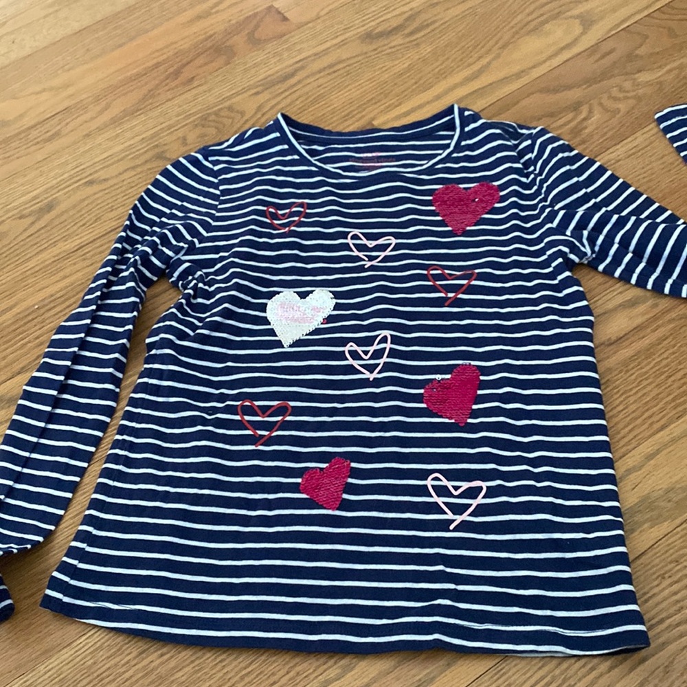 Girl’s Vineyard Vines flip sequin shirt size medium
